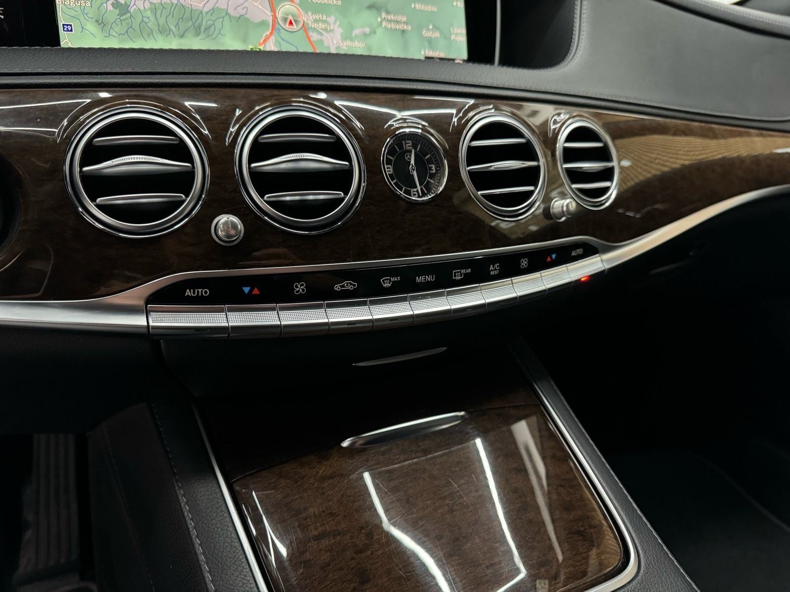 2017 Mercedes-Benz S-klasa — fotografija 12