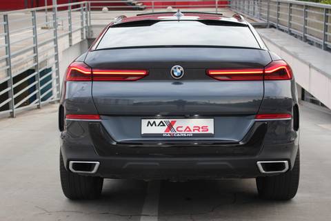 2020 BMW X6 — sličica 12