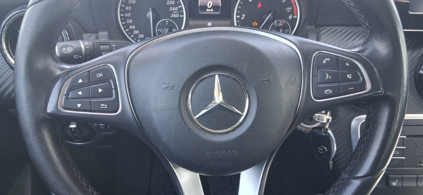 2016 Mercedes-Benz GLA — fotografija 6