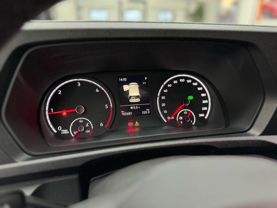 2022 Volkswagen Caddy — fotografija 9