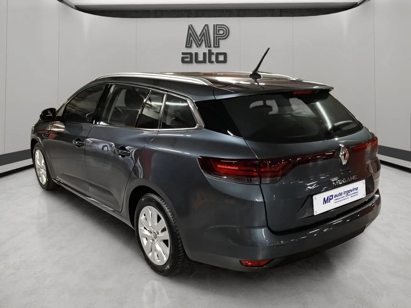 2021 Renault Megane Grandtour — fotografija 11