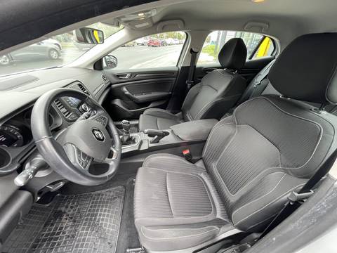 2019 Renault Megane — sličica 10