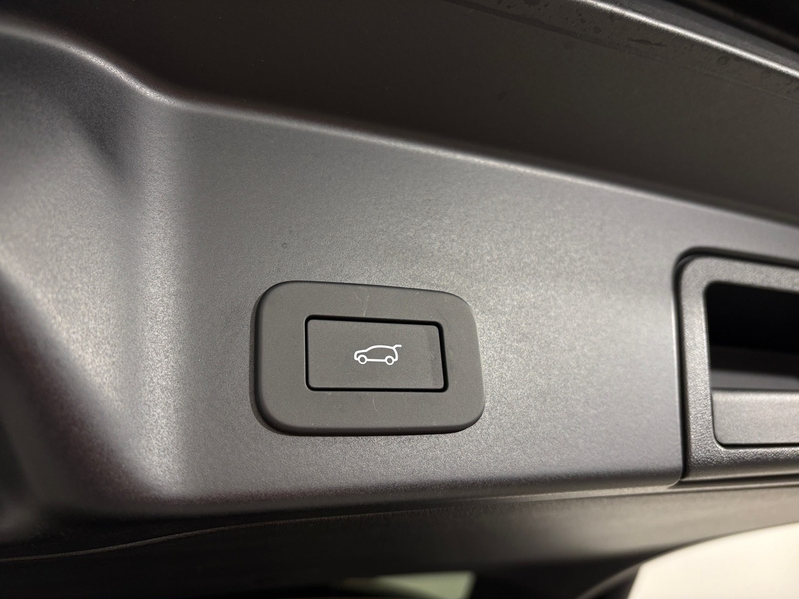 2025 Land Rover Range Rover Evoque — fotografija 24