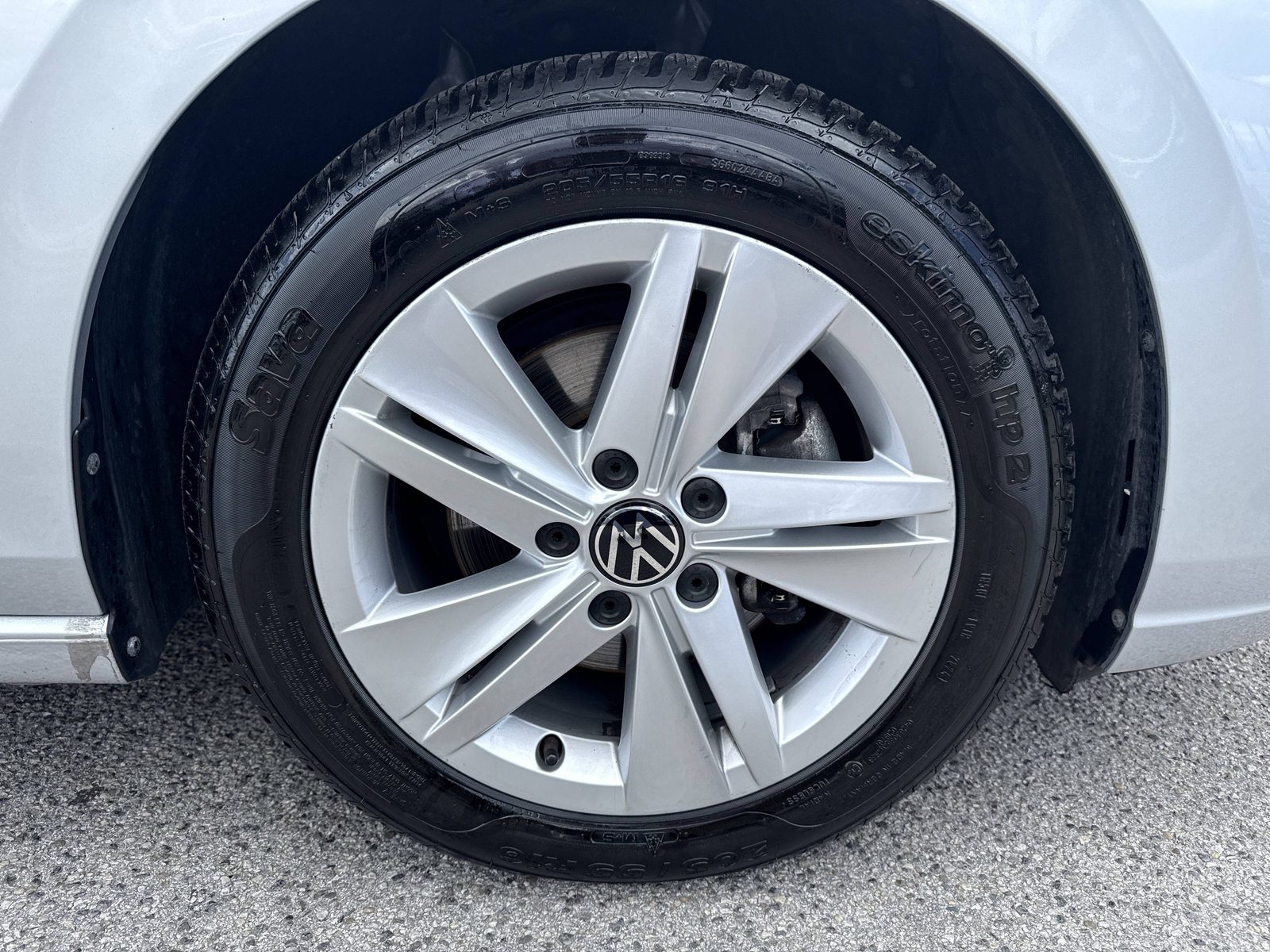 2024 Volkswagen Golf — fotografija 17