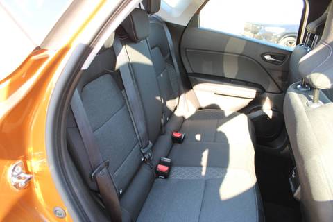 2022 Renault Captur — sličica 11