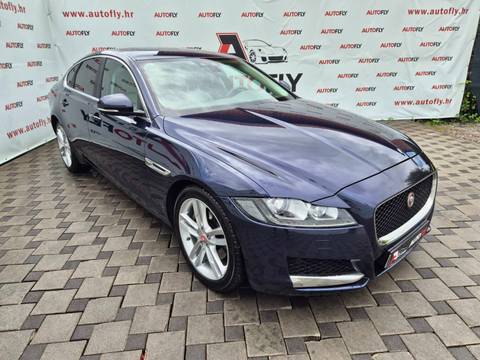 2016 Jaguar XF — sličica 10