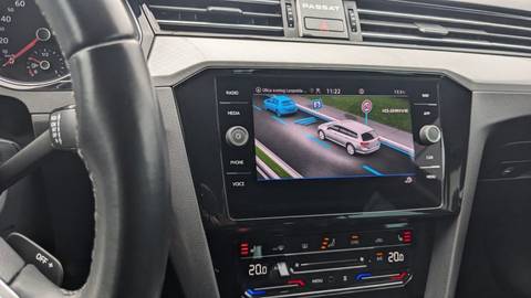 2023 Volkswagen Passat — sličica 13