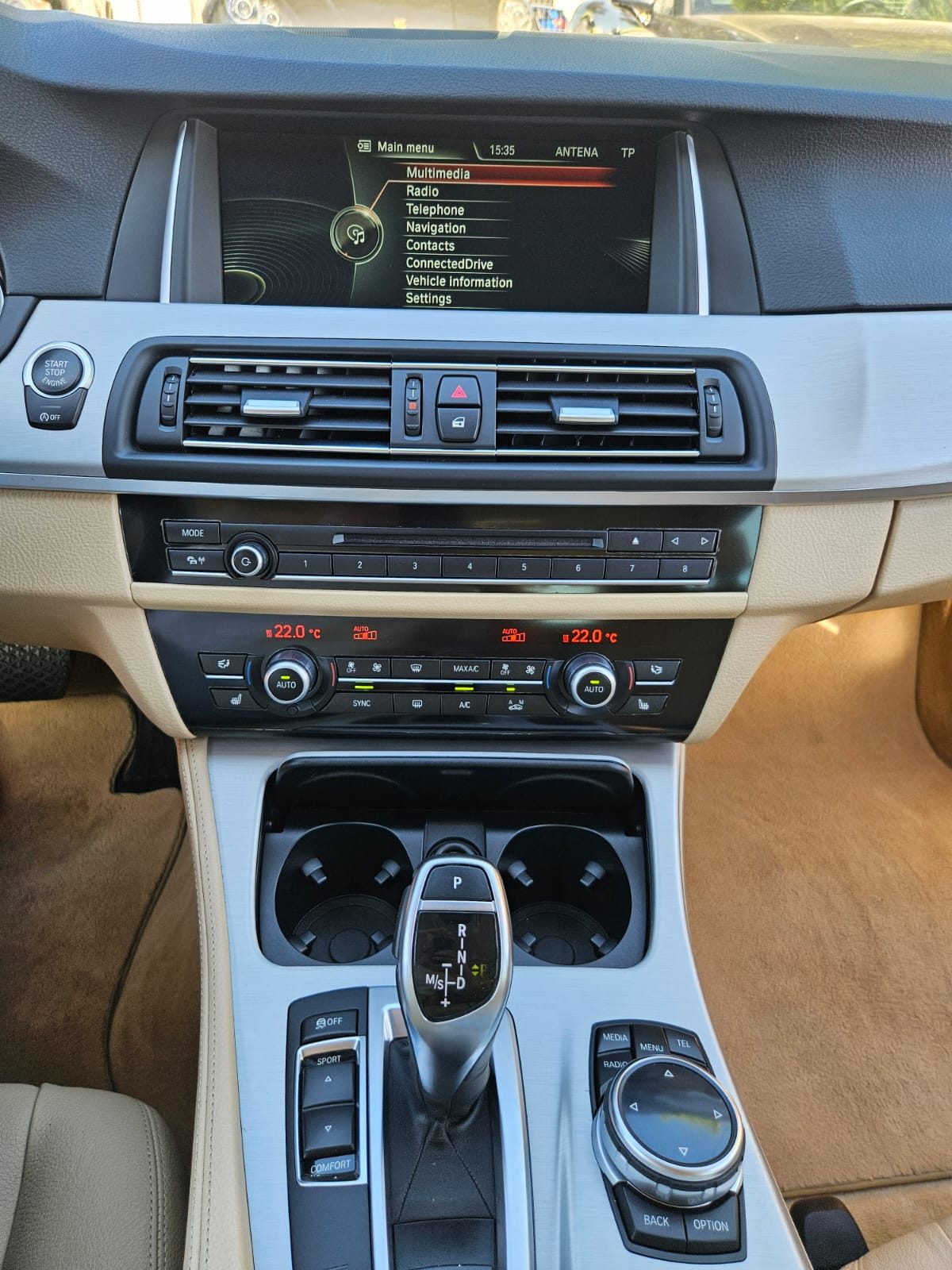 2013 BMW Serija 5 — fotografija 20