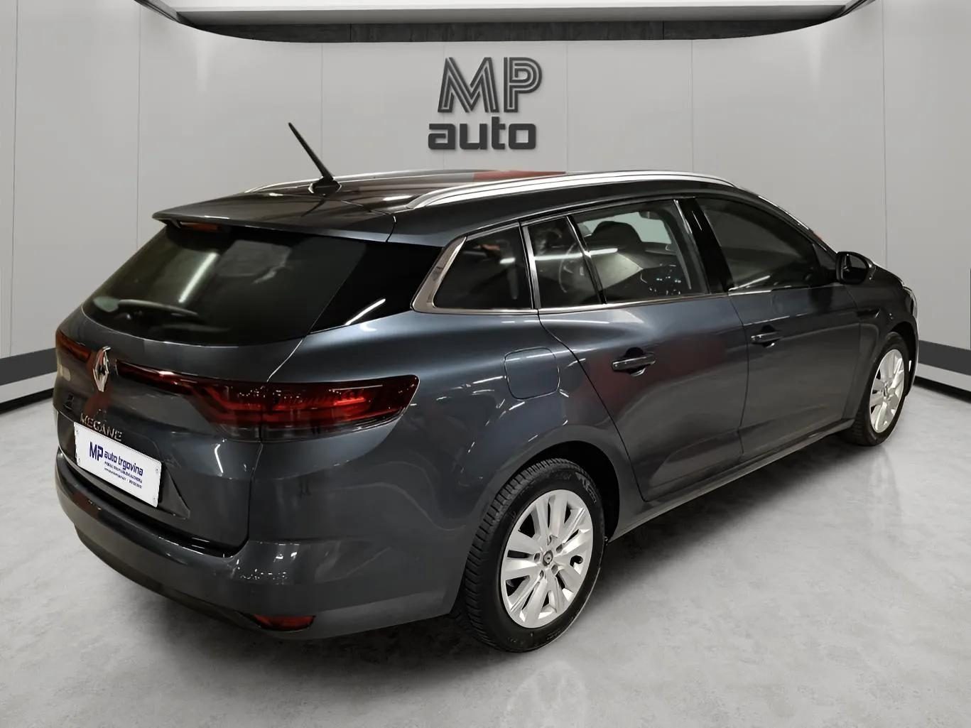 2021 Renault Megane Grandtour — fotografija 9
