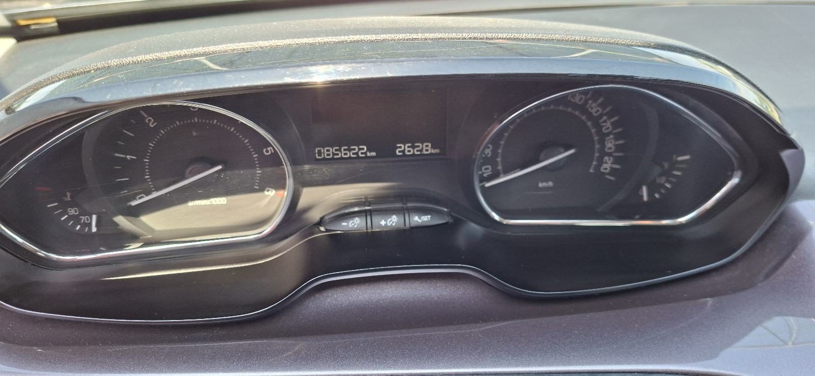 2014 Peugeot 2008 — fotografija 14