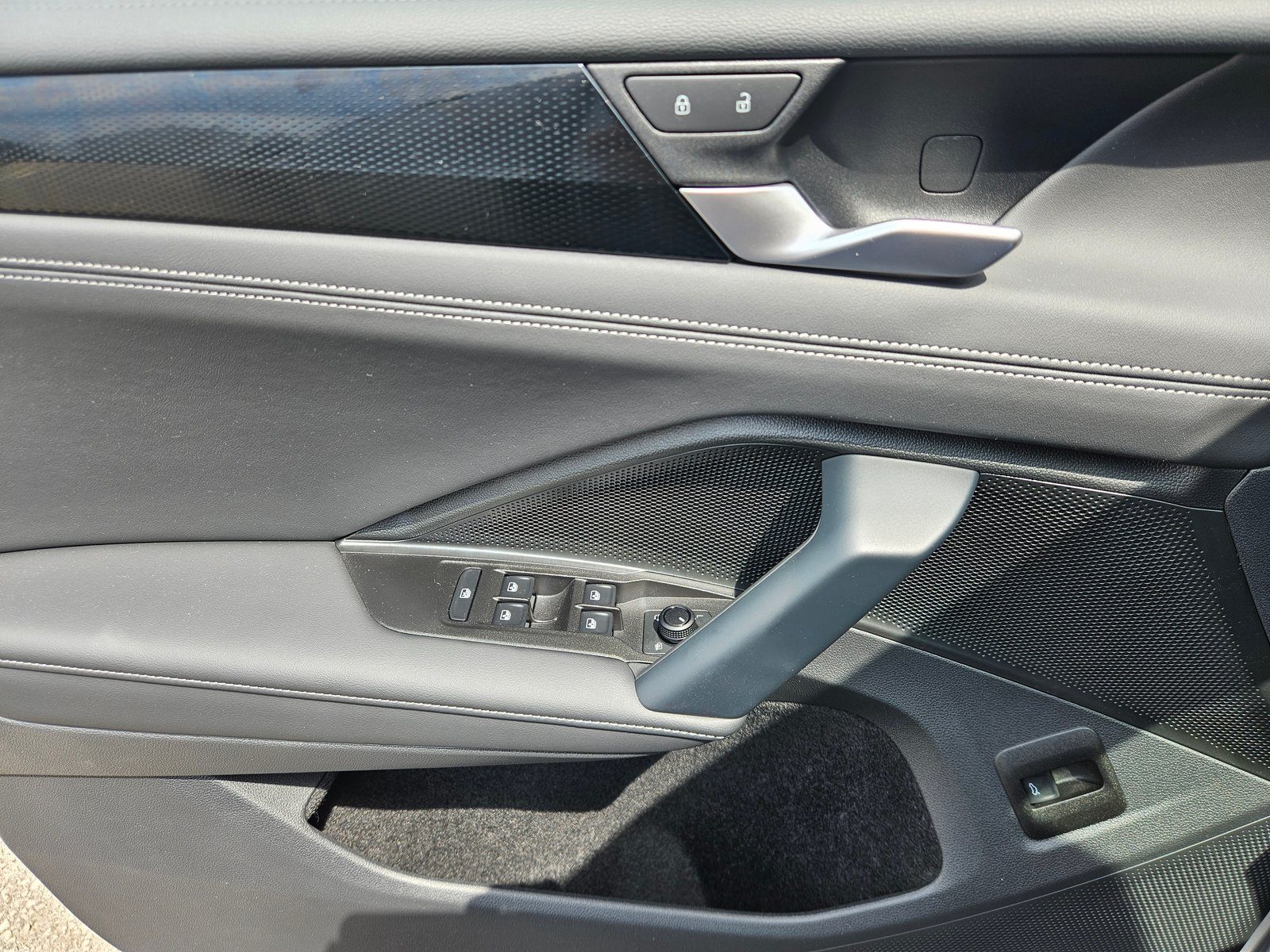 2026 Volkswagen Tiguan — fotografija 19
