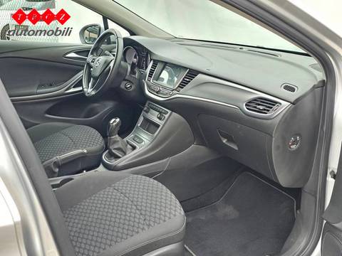2019 Opel Astra — sličica 7