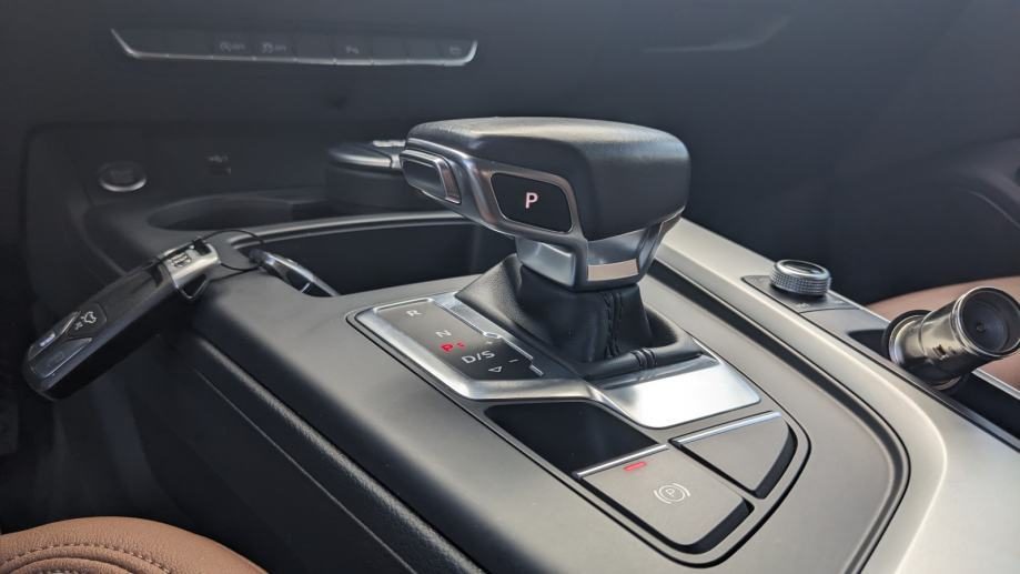 2020 Audi A4 — fotografija 13