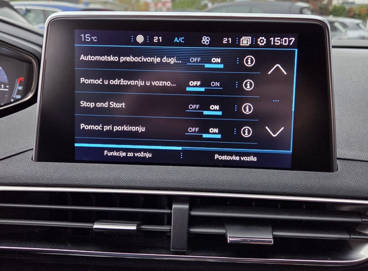 2018 Peugeot 3008 — fotografija 11
