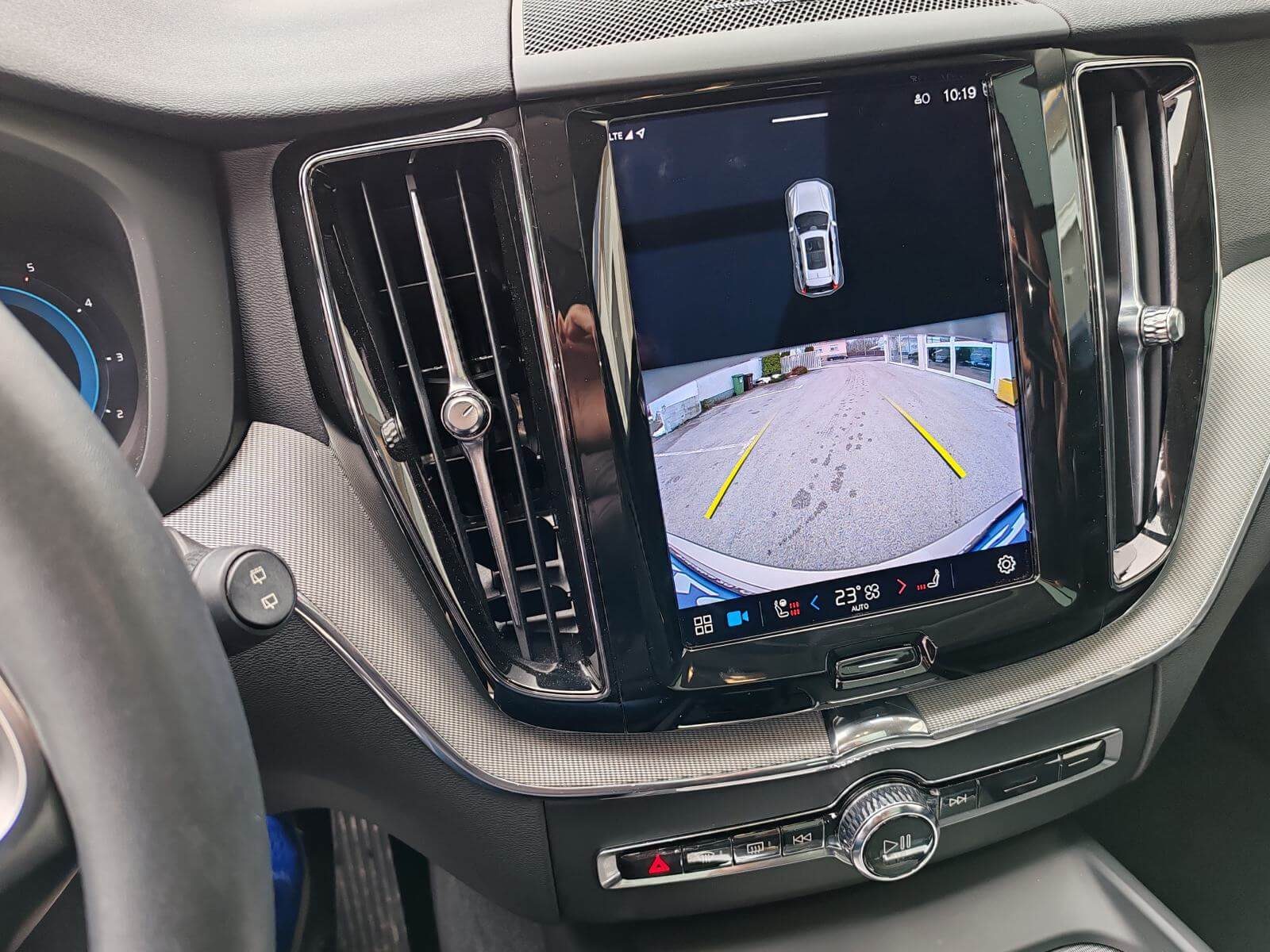 2023 Volvo XC60 — fotografija 14