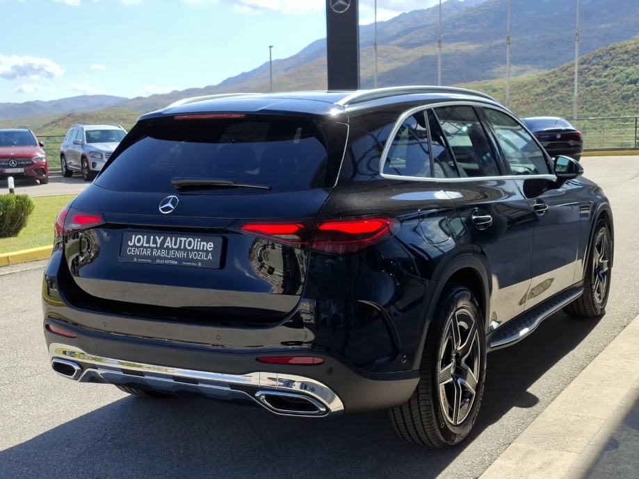 2026 Mercedes-Benz GLC — fotografija 10
