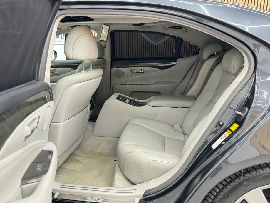 2009 Lexus LS — fotografija 12