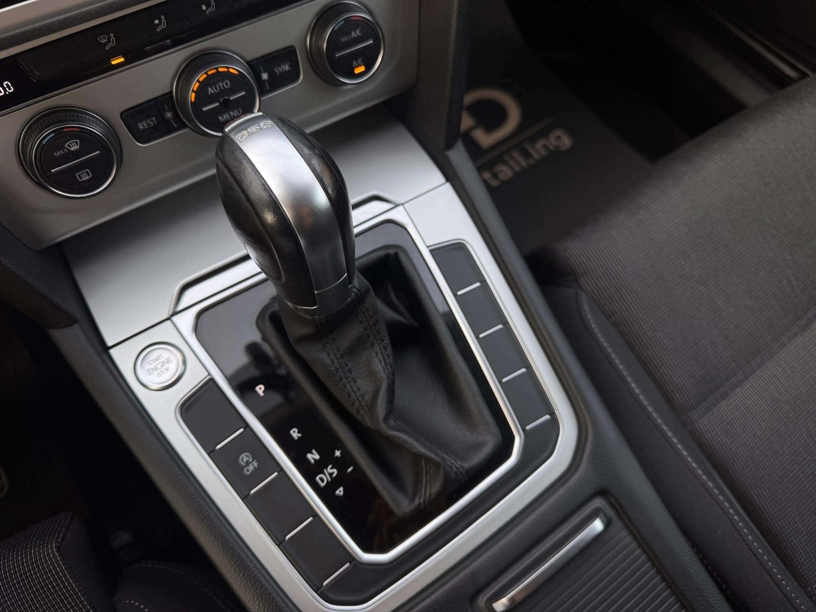 2019 Volkswagen Passat — fotografija 17