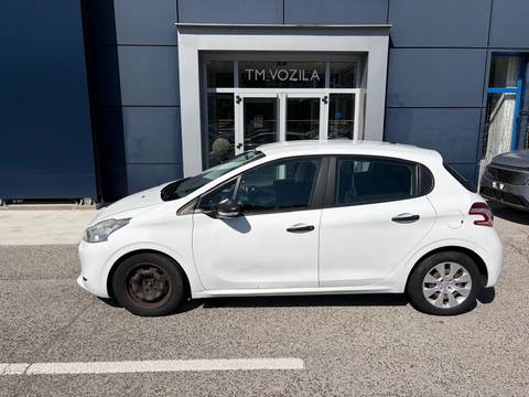 2013 Peugeot 208 — sličica 3