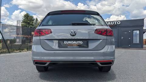 2023 Volkswagen Passat — sličica 7