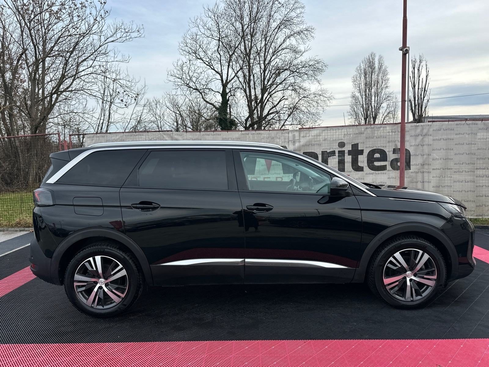 2022 Peugeot 5008 — fotografija 20