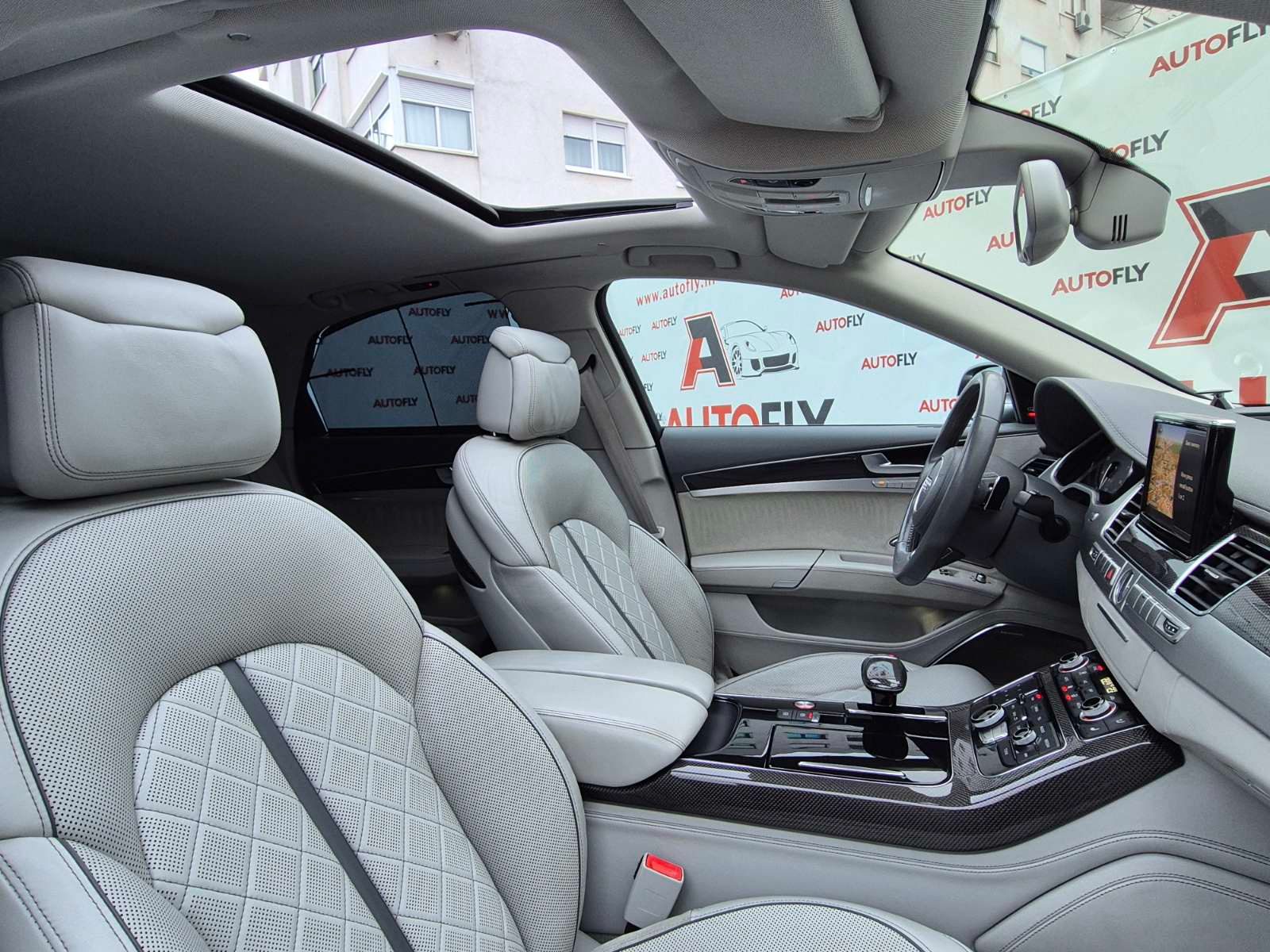 2012 Audi S8 — fotografija 19