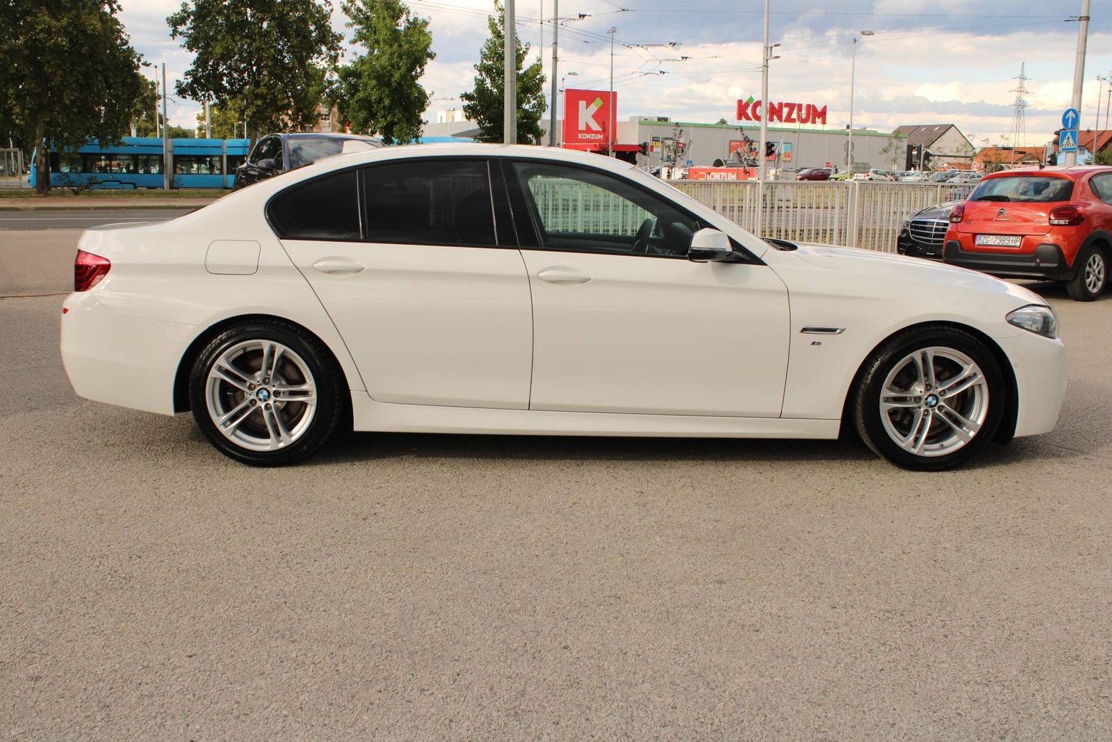 2016 BMW Serija 5 — fotografija 4