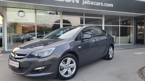 2015 Opel Astra