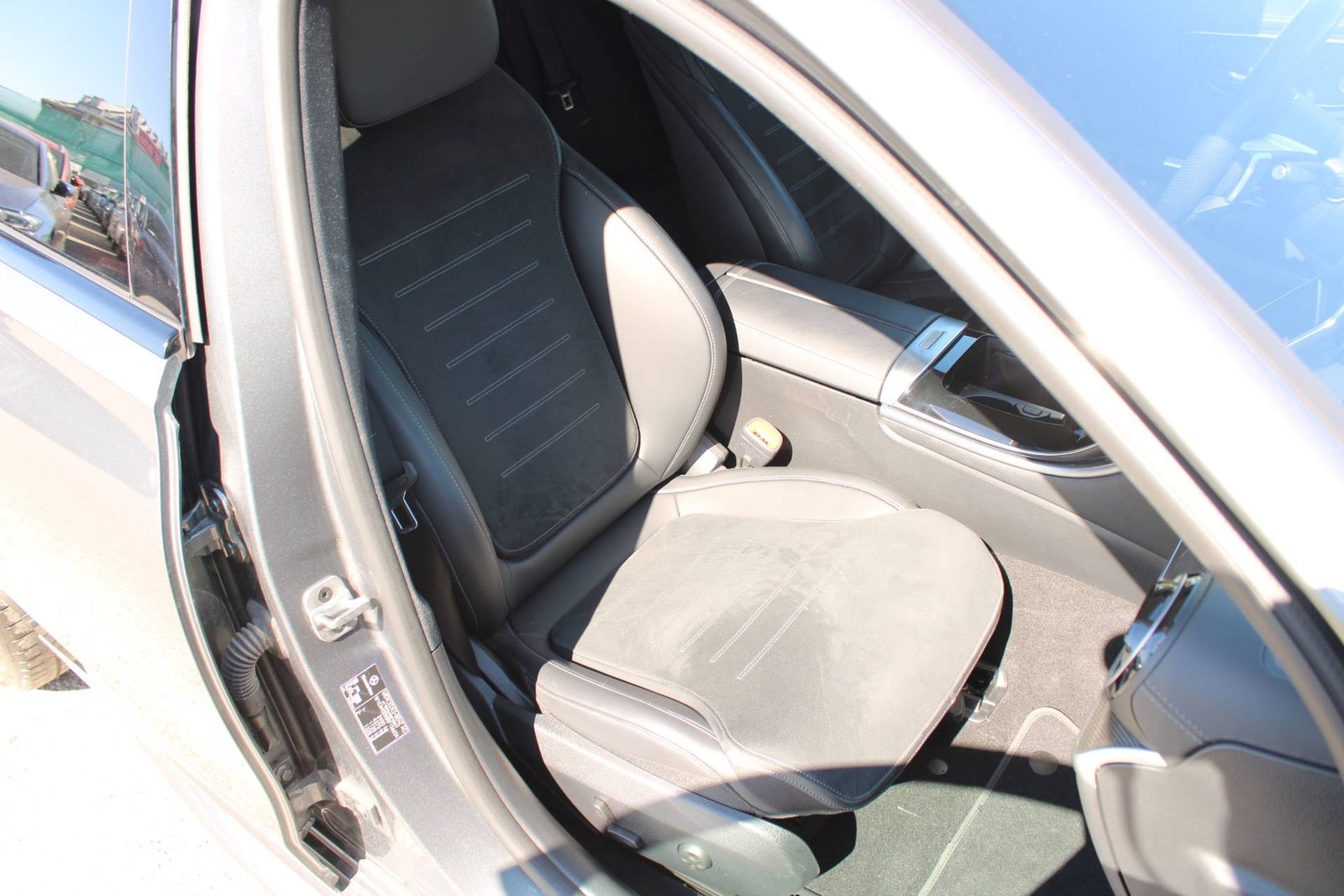 2024 Mercedes-Benz C-klasa — fotografija 13