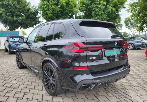2023 BMW X5 M Sport Pro — sličica 4
