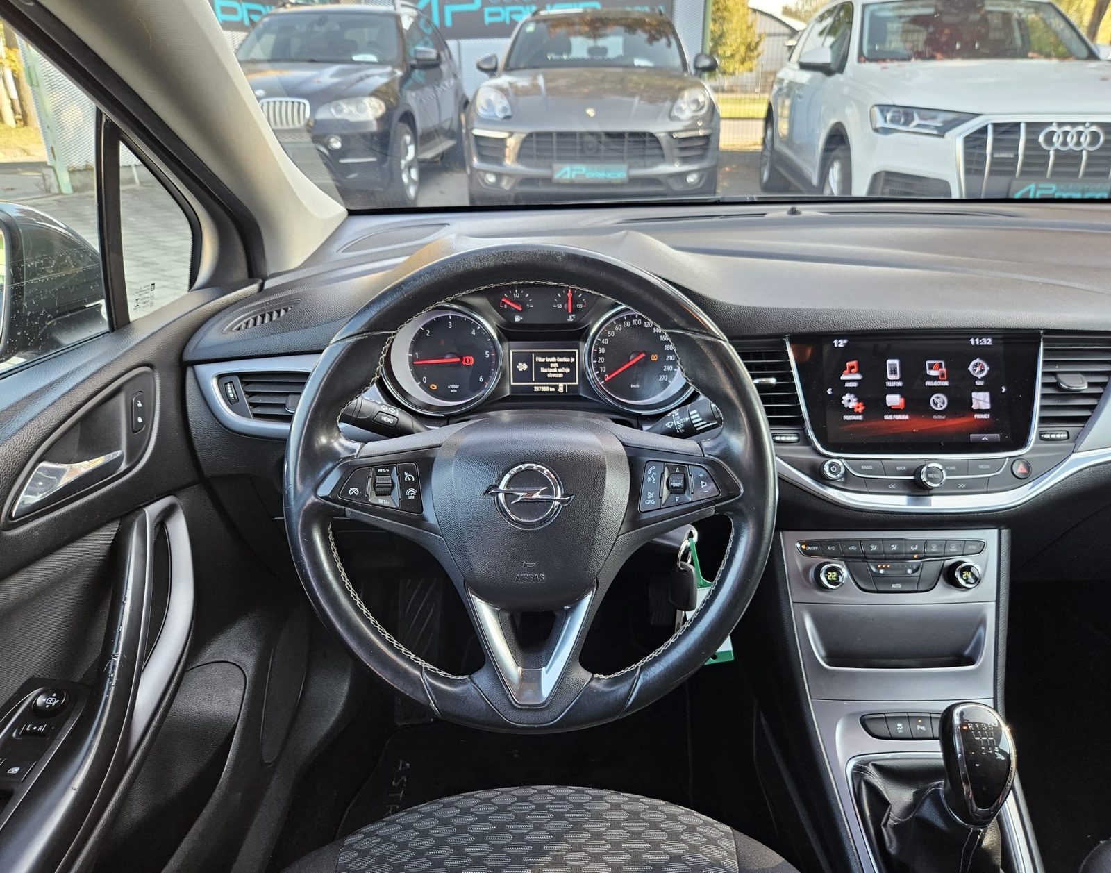 2016 Opel Astra — fotografija 11