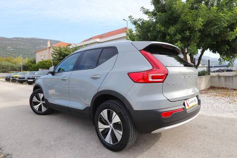 2026 Volvo XC40 — sličica 18