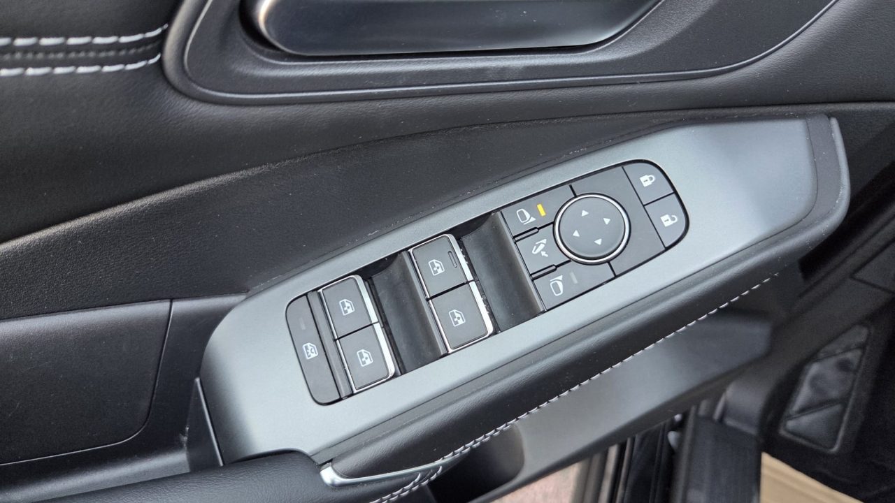2025 Nissan Qashqai — fotografija 15