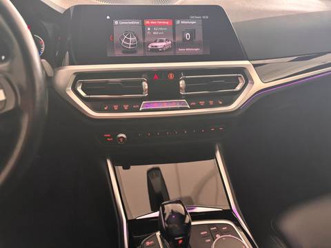 2020 BMW Serija 3 Sport Line — sličica 16