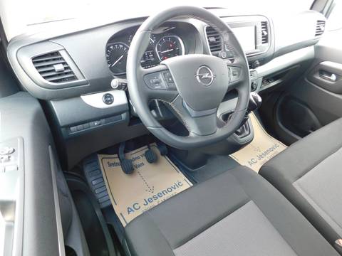 2021 Opel Zafira — sličica 8