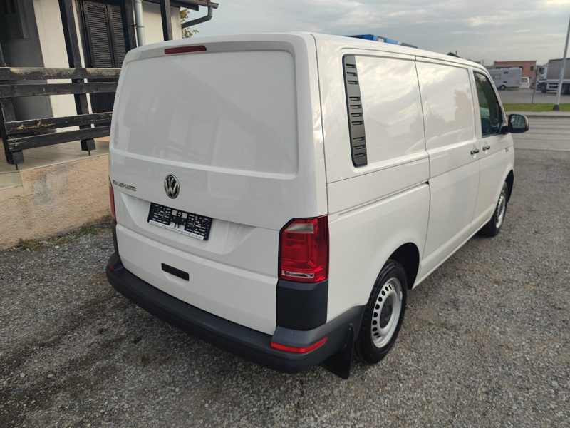 2018 Volkswagen Transporter — fotografija 4
