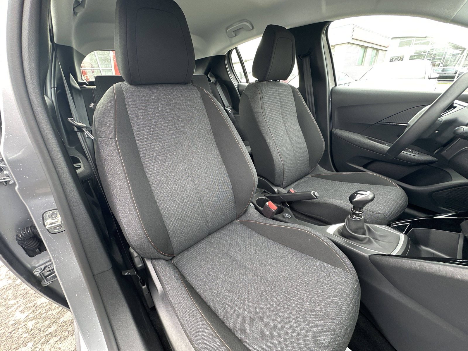 2024 Peugeot 208 — fotografija 17