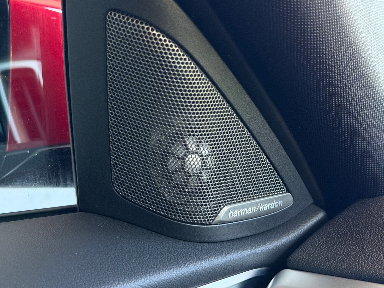 2025 BMW Serija 4 M Sport Pro — fotografija 17