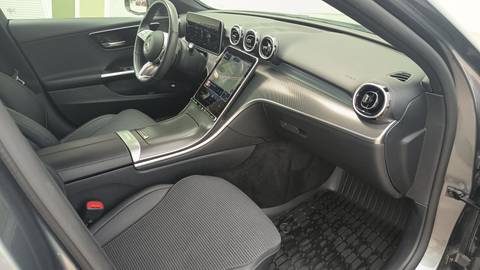 2025 Mercedes-Benz C-klasa Avantgarde — sličica 10