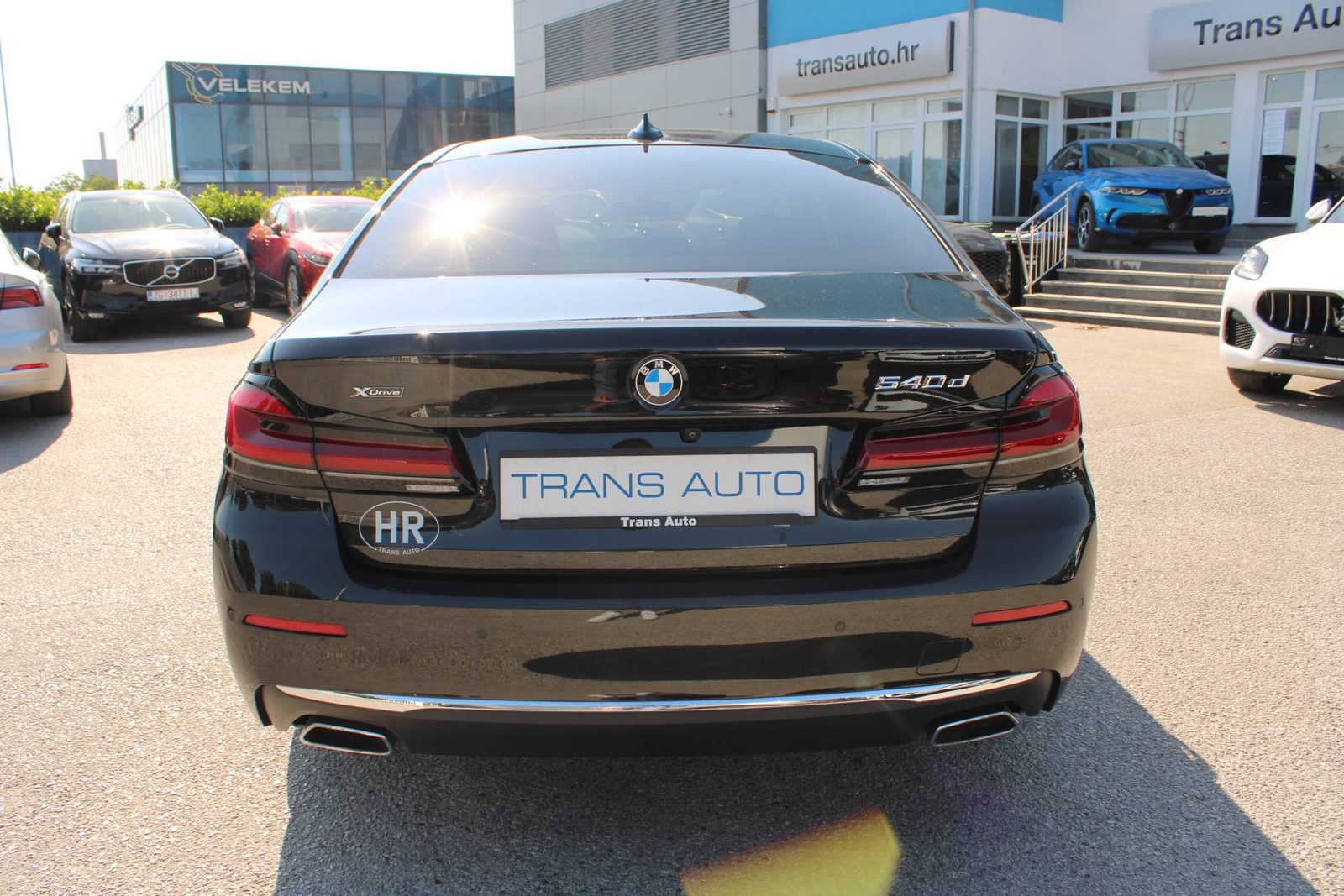 2022 BMW Serija 5 — fotografija 6