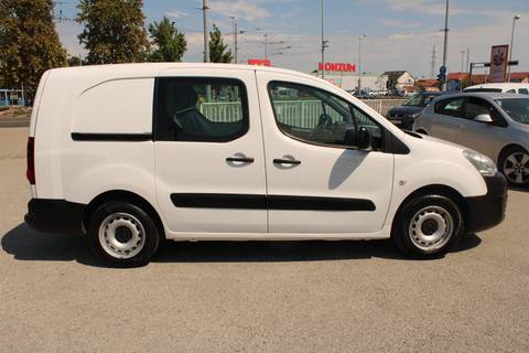 2017 Peugeot Partner — sličica 4