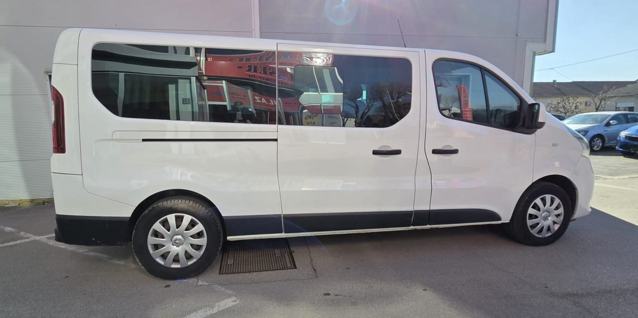 2020 Renault Trafic — fotografija 3