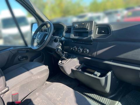 2022 Renault Master — sličica 16