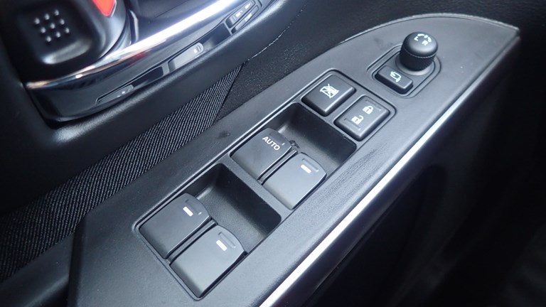 2023 Suzuki S-Cross — fotografija 20