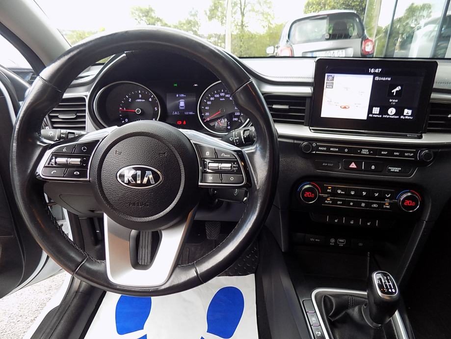 2019 Kia Ceed — fotografija 14