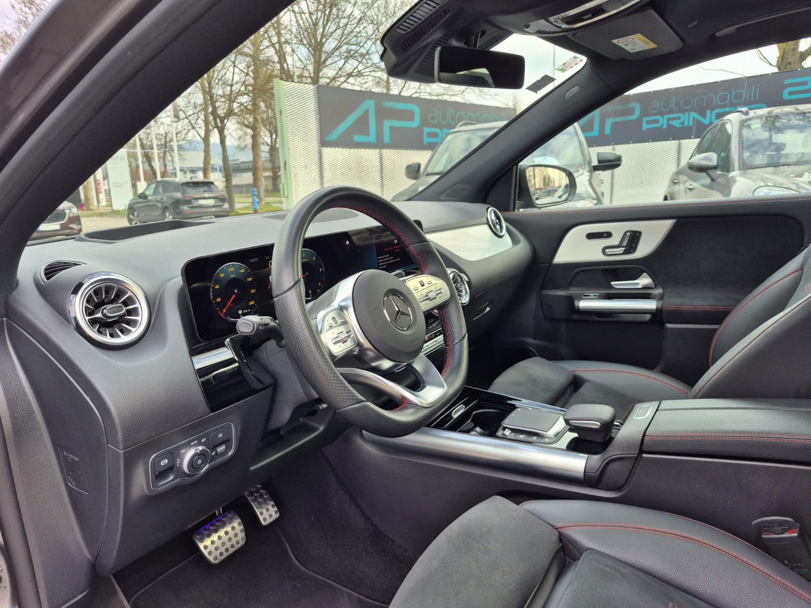 2022 Mercedes-Benz GLA — fotografija 10