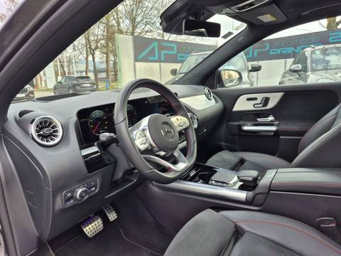 2022 Mercedes-Benz GLA — sličica 10