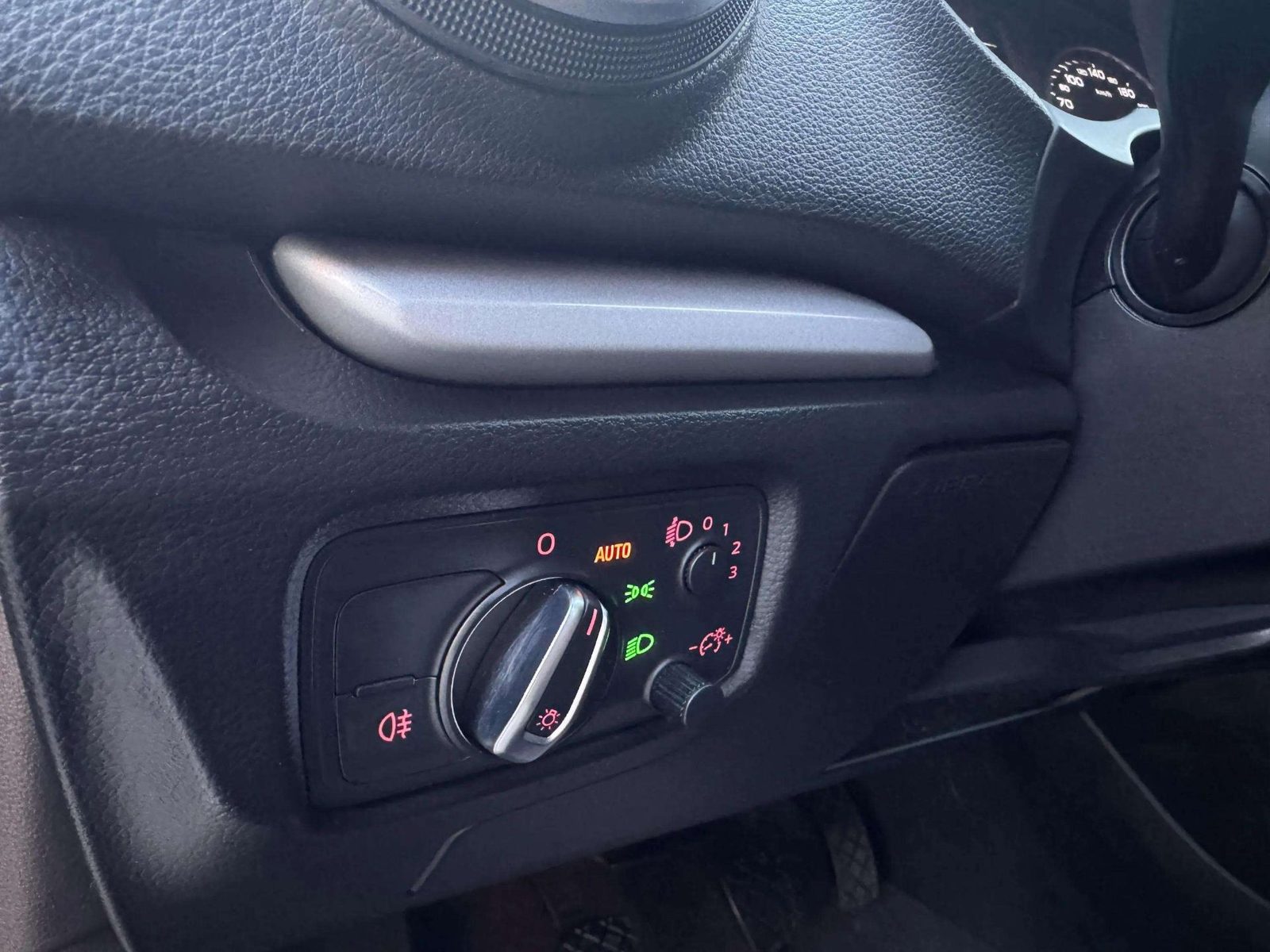 2014 Audi A3 — fotografija 17
