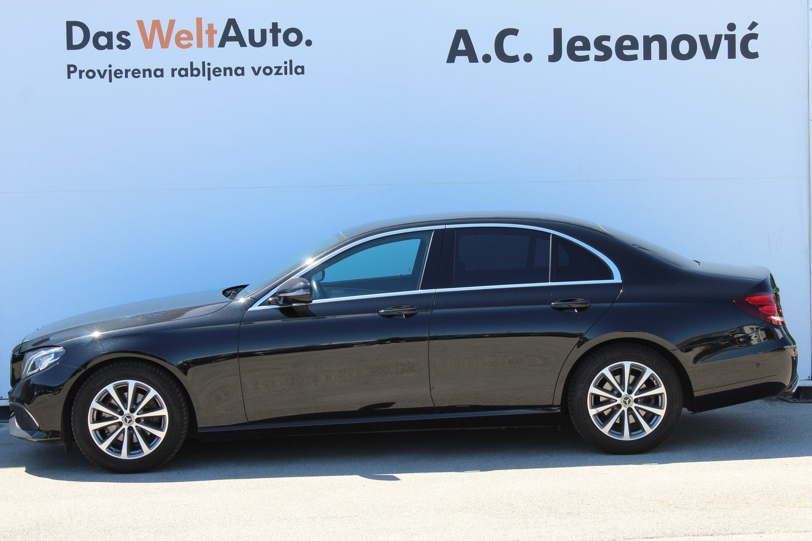 2020 Mercedes-Benz E-klasa — fotografija 6