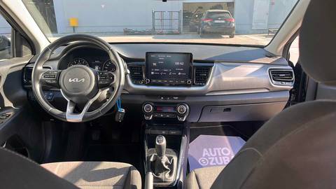 2024 Kia Stonic — sličica 11